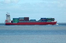 Containerschiff_11.jpg